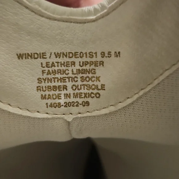 Steve Madden White Windie Boots Size 9.5M - Picture 8 of 12